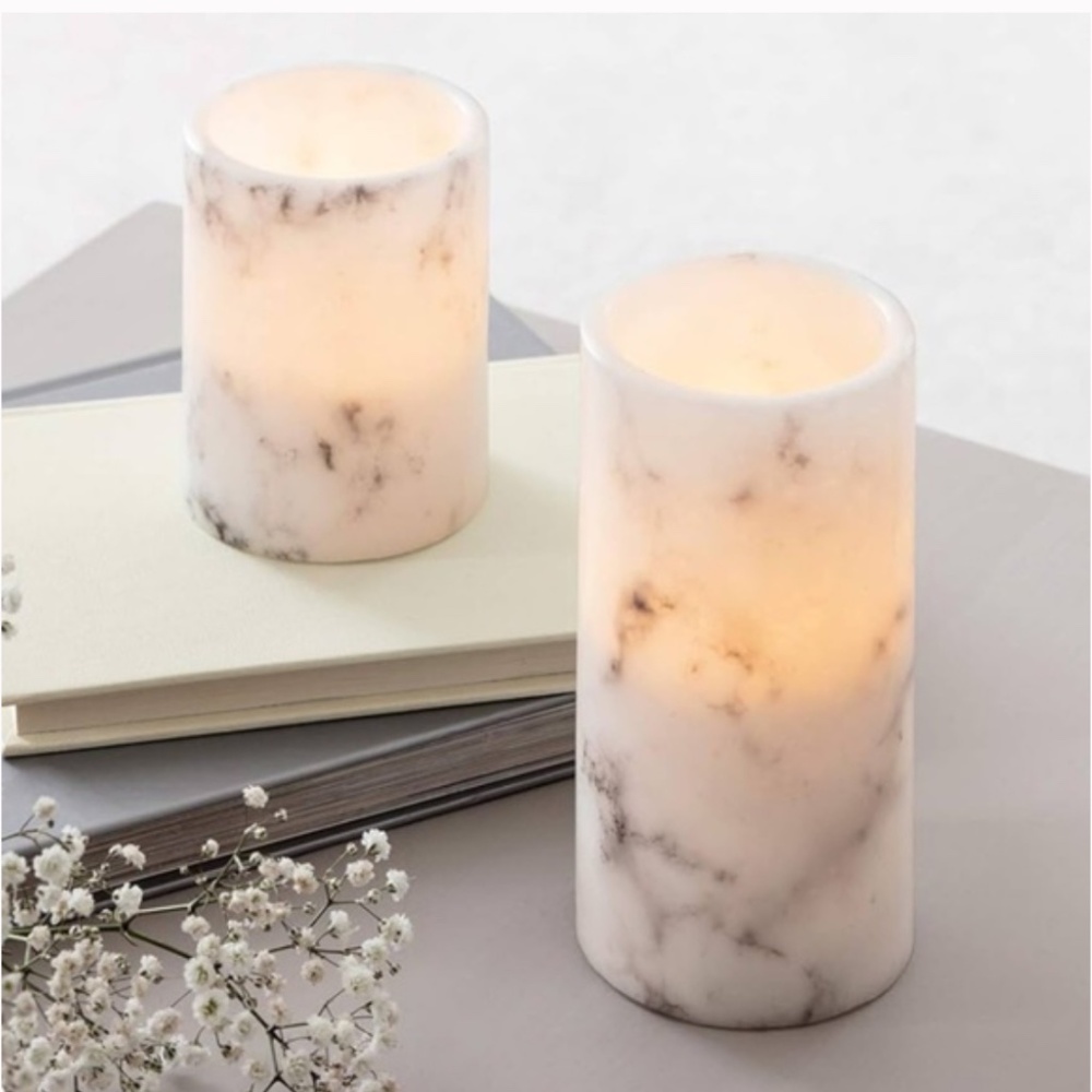 2 SETS OF FLAMELESS CANDLES & GlASS JAR LANTERN